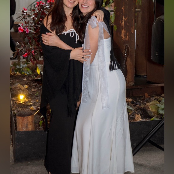 Reformation Kairo Dress - Picture 4 of 9